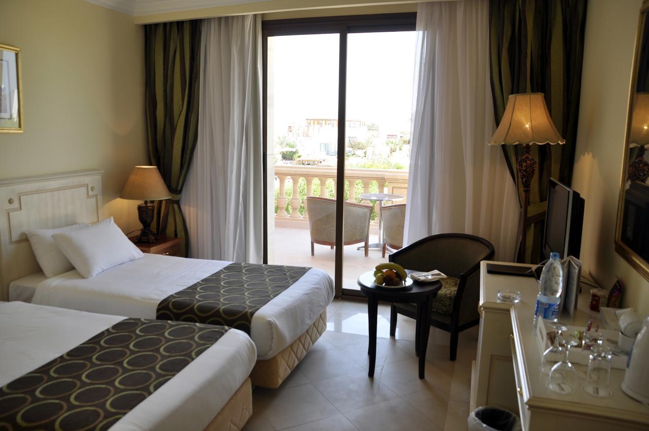 Standard Double or Twin Room,663929598:JPEG